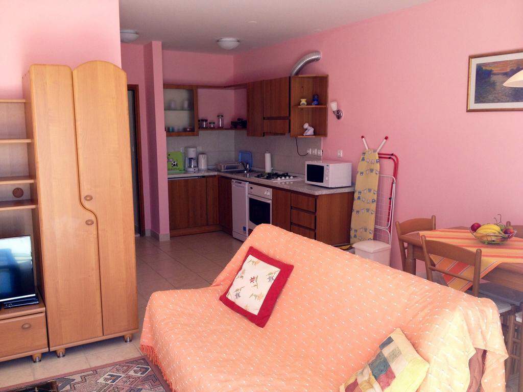Apartments Rukavina 로고즈니차 객실 사진